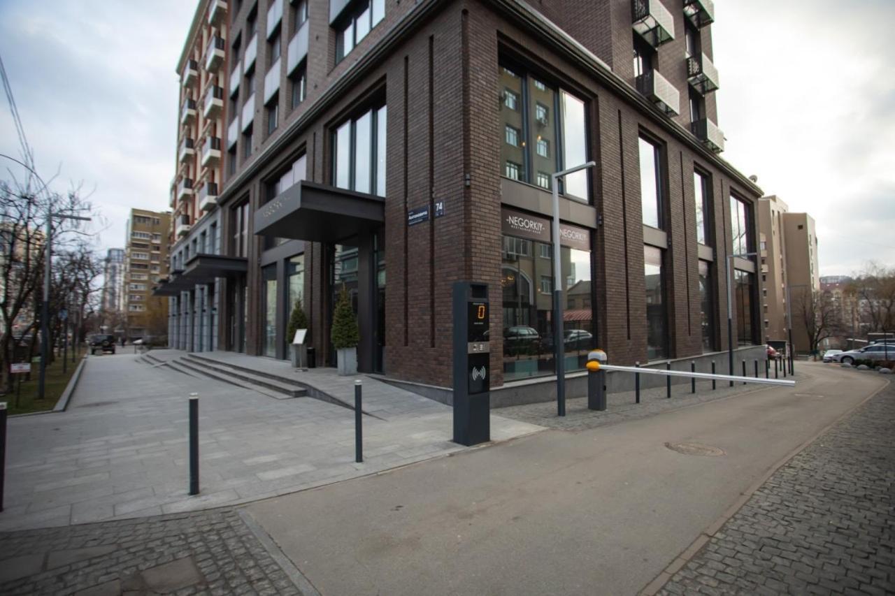 Petrovdom 52,67,205,213 In Smart Apartments In New York Concept House Kyiv Exterior photo