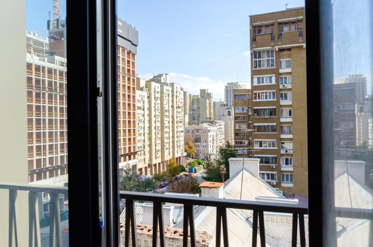 Petrovdom 52,67,205,213 In Smart Apartments In New York Concept House Kyiv Exterior photo