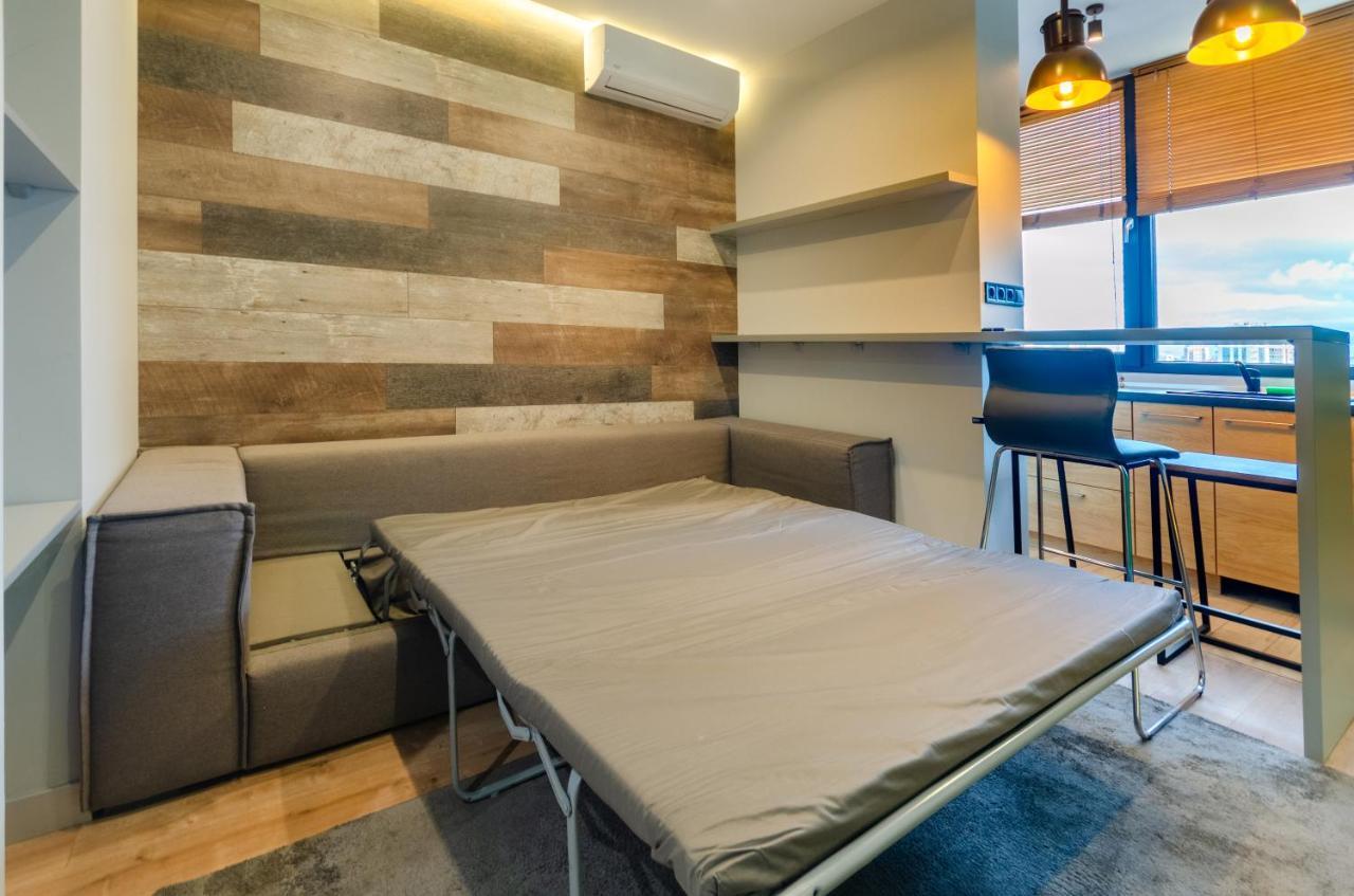 Petrovdom 52,67,205,213 In Smart Apartments In New York Concept House Kyiv Exterior photo